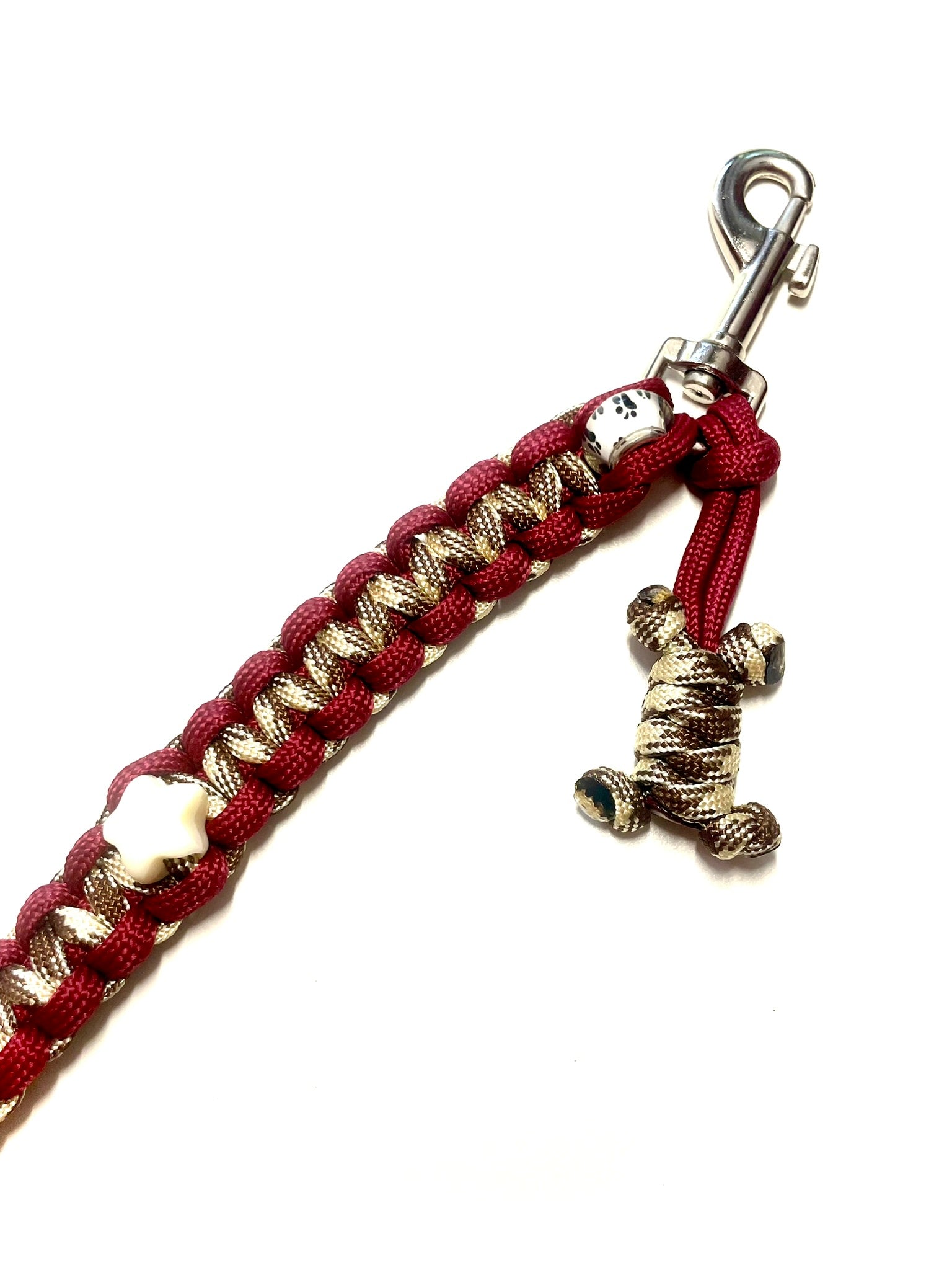 Laisse pour chien en paracorde faite main à Marseille - Zékia accessoires artisanaux