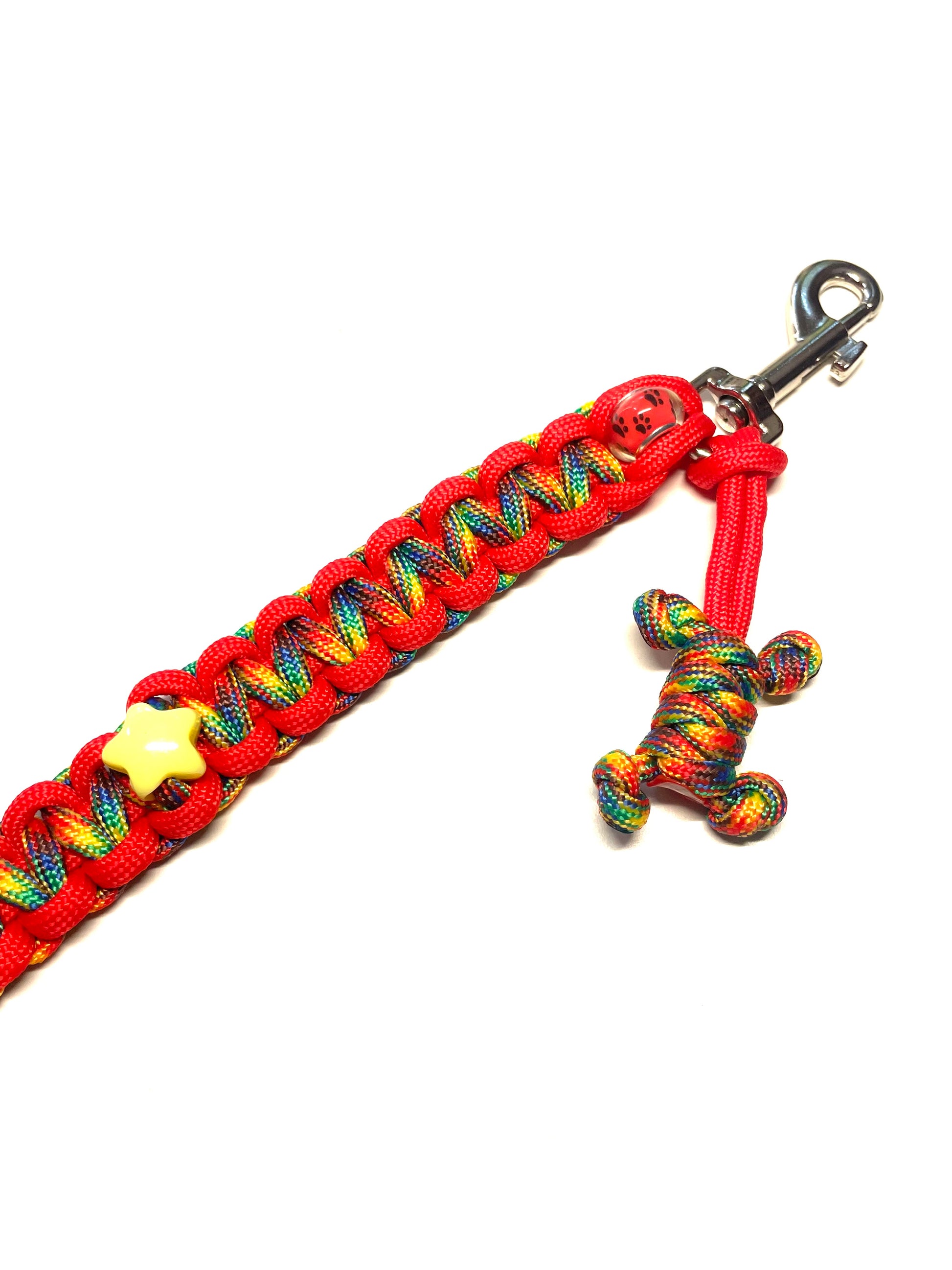 Laisse pour chien en paracorde faite main à Marseille - Zékia accessoires artisanaux