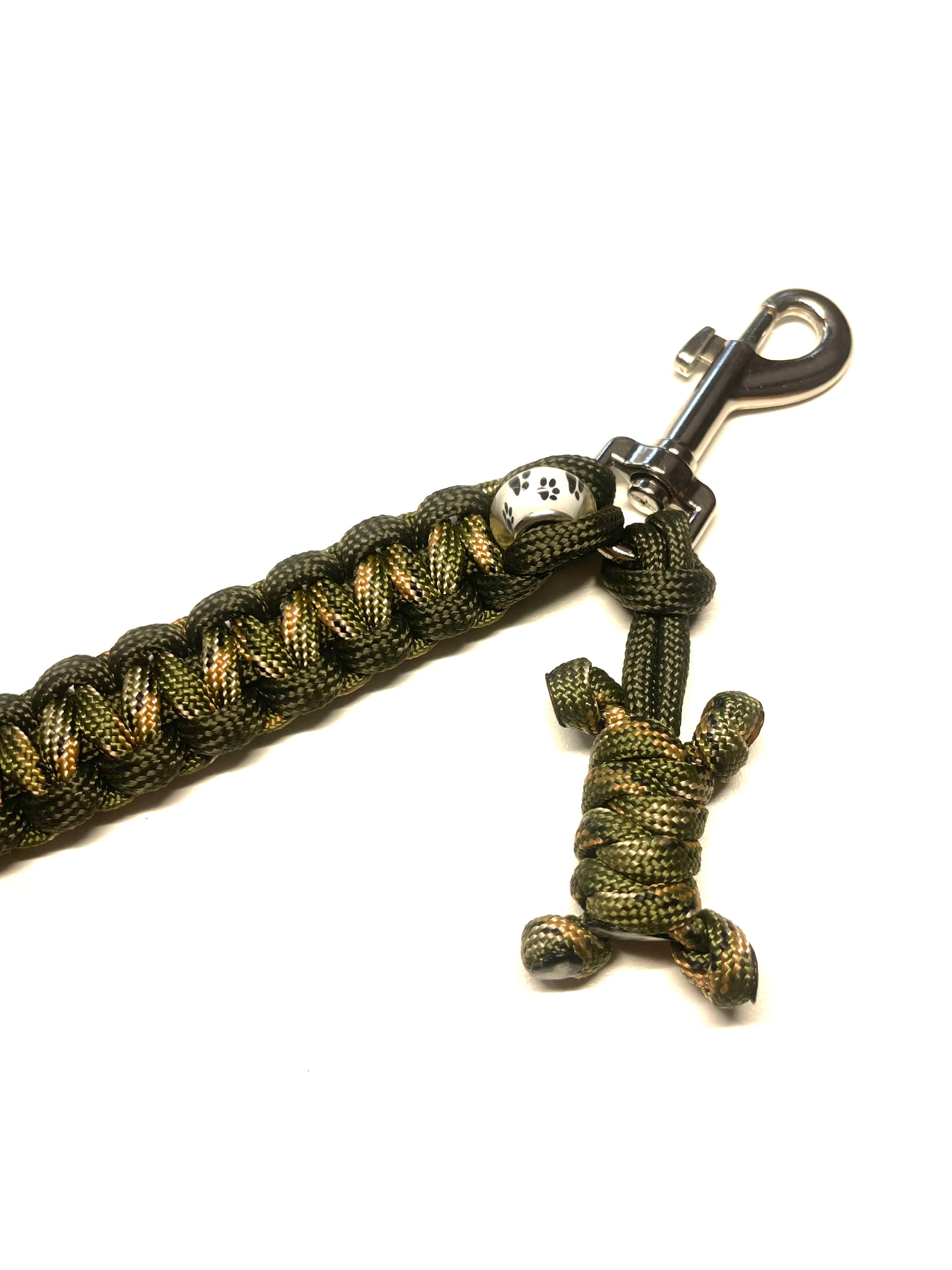 Laisse pour chien en paracorde faite main à Marseille - Zékia accessoires artisanaux