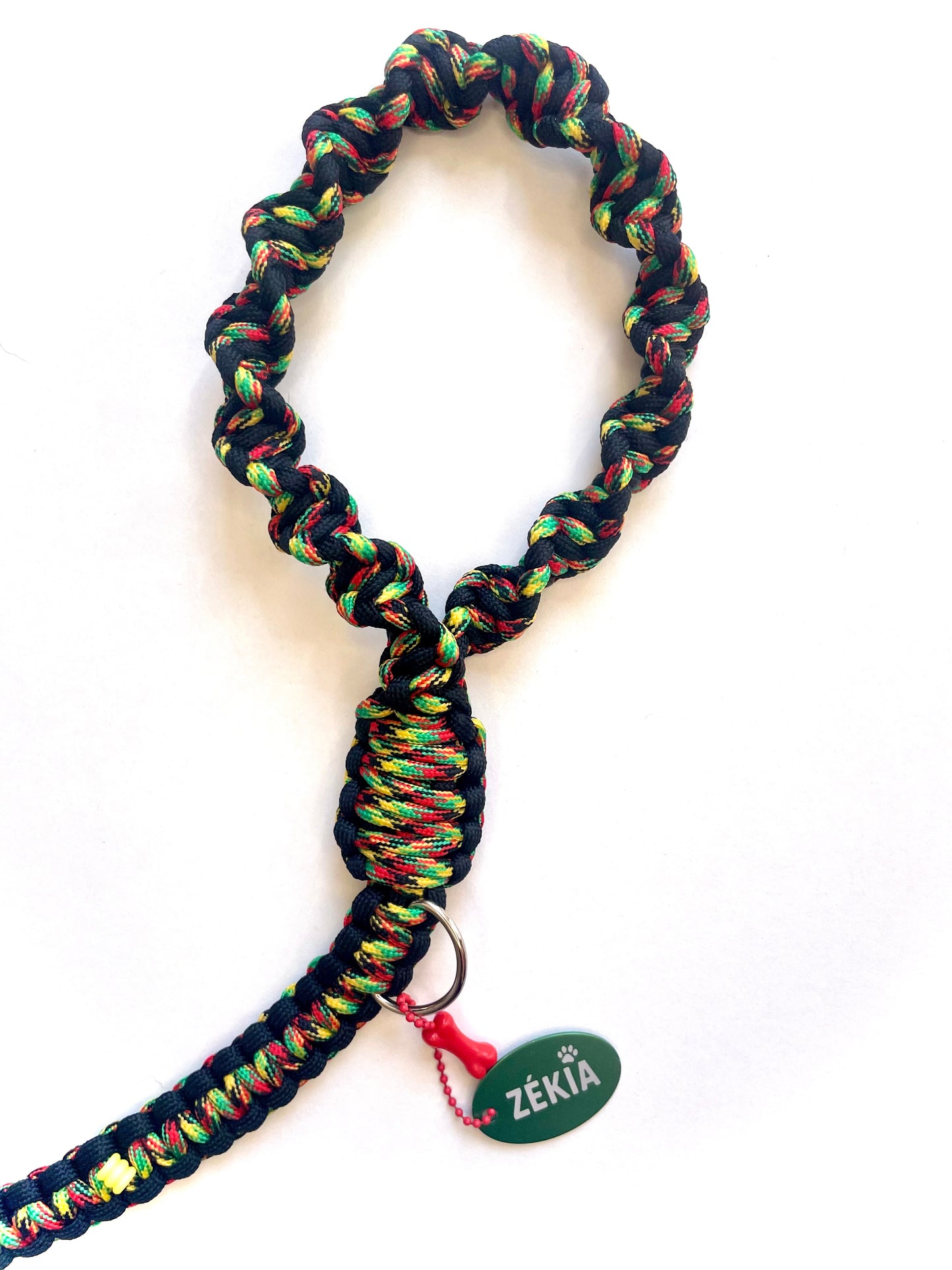 Laisse pour chien en paracorde faite main à Marseille - Zékia accessoires artisanaux