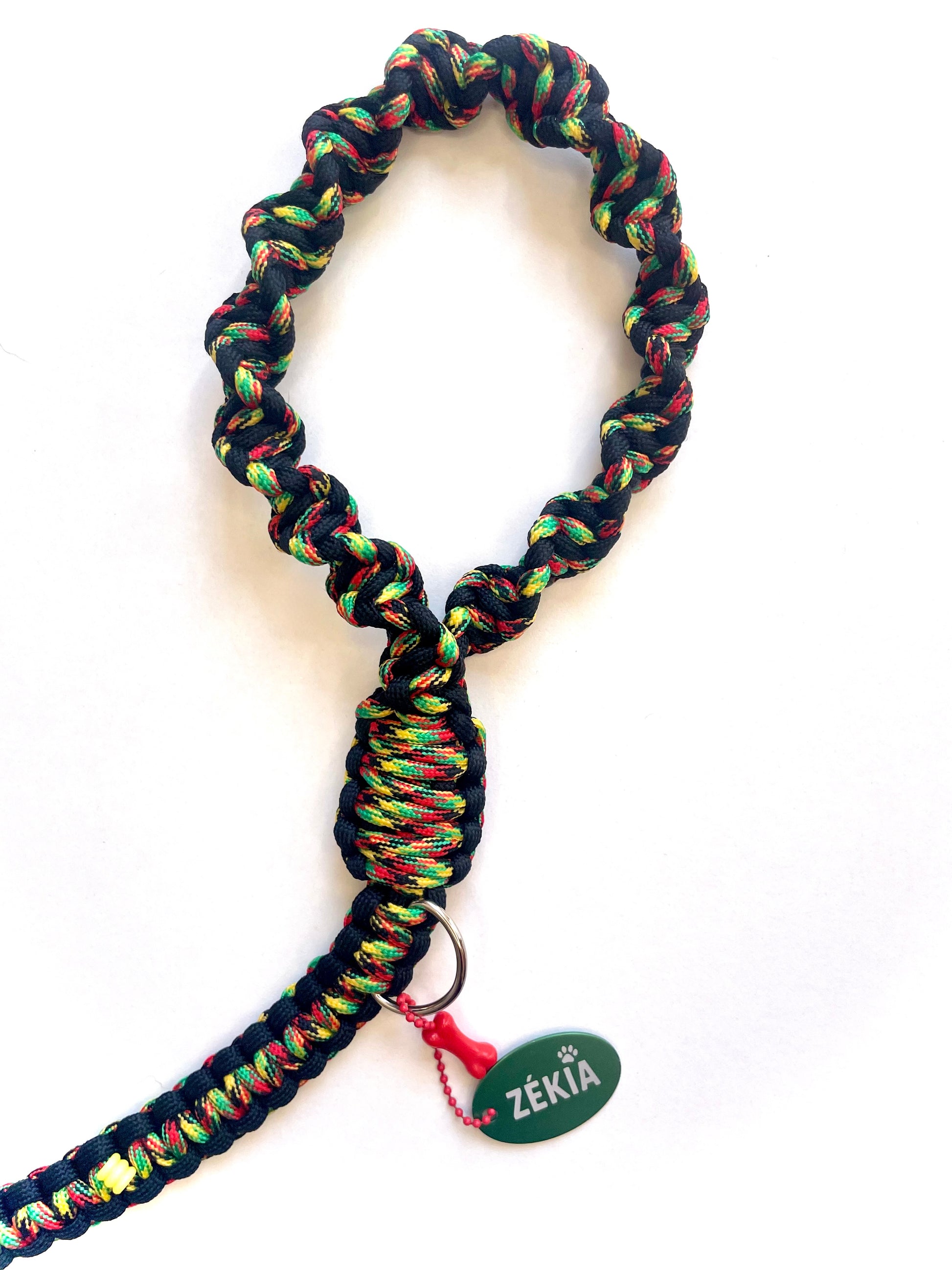 Laisse pour chien en paracorde faite main à Marseille - Zékia accessoires artisanaux
