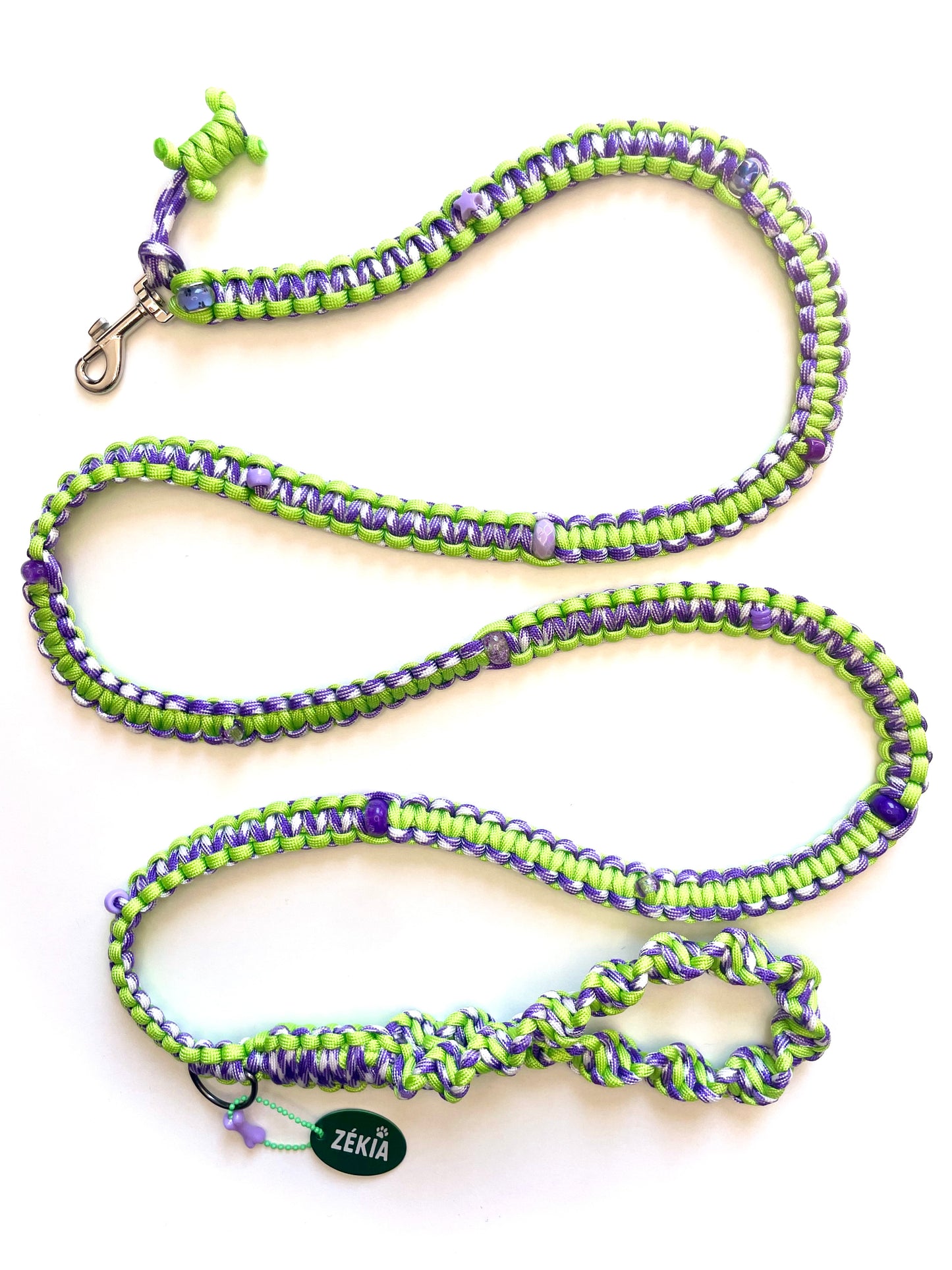 Laisse pour chien en paracorde faite main à Marseille - Zékia accessoires artisanaux
