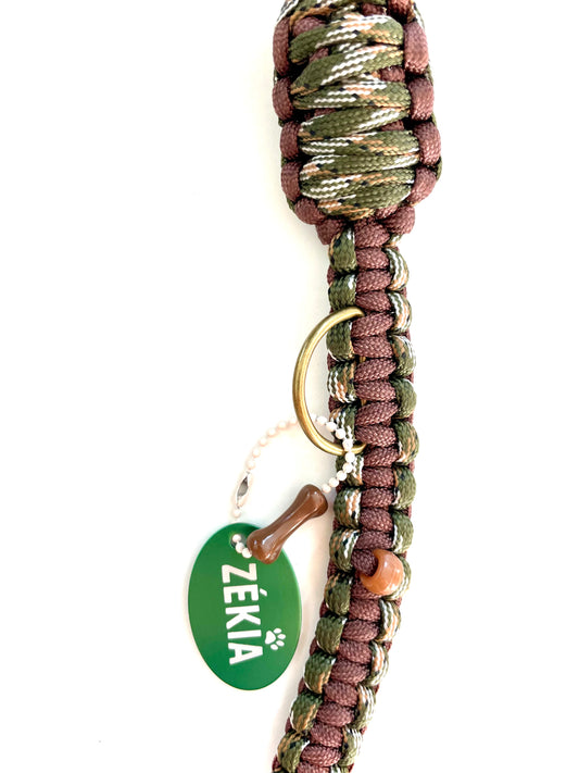 Laisse pour chien en paracorde faite main à Marseille - Zékia accessoires artisanaux