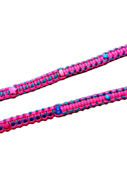 Laisse pour chien en paracorde faite main à Marseille - Zékia accessoires artisanaux