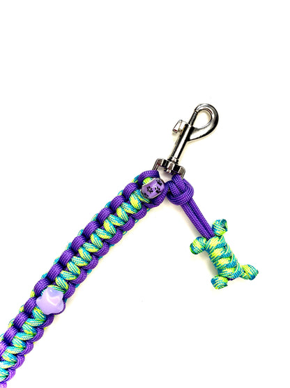 Laisse pour chien en paracorde faite main à Marseille - Zékia accessoires artisanaux