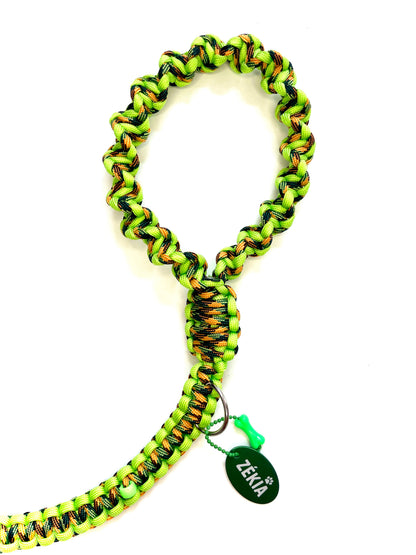 Laisse pour chien en paracorde faite main à Marseille - Zékia accessoires artisanaux