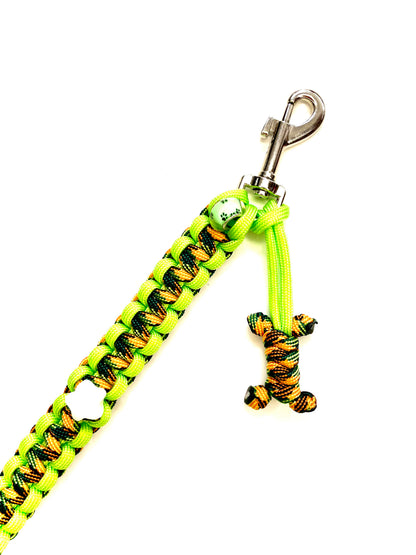 Laisse pour chien en paracorde faite main à Marseille - Zékia accessoires artisanaux