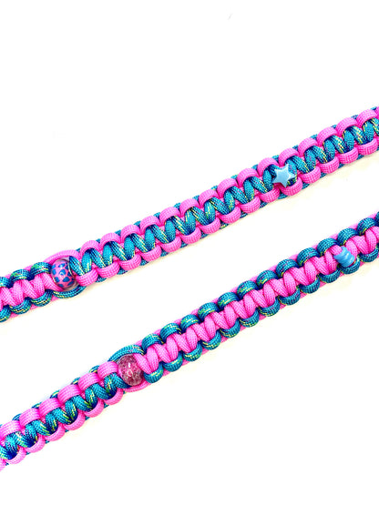 Laisse pour chien en paracorde faite main à Marseille - Zékia accessoires artisanaux