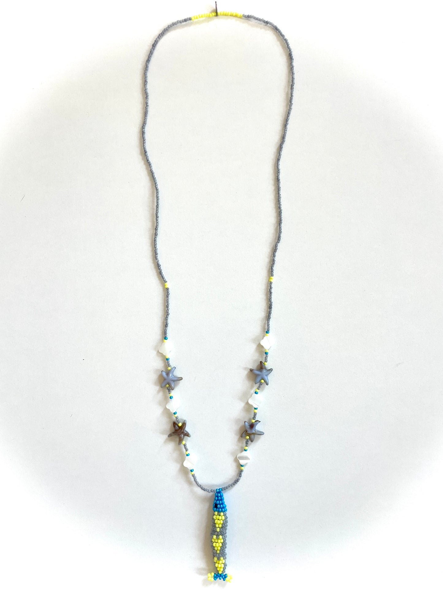 Collier perles - Bande de sardines | Gris