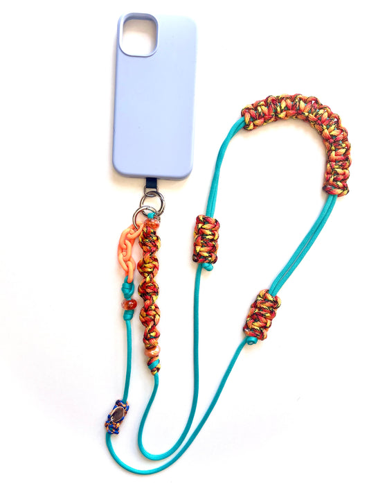 Cordon de telephone paracorde fait main a Marseille - zekia accessoires artisanaux