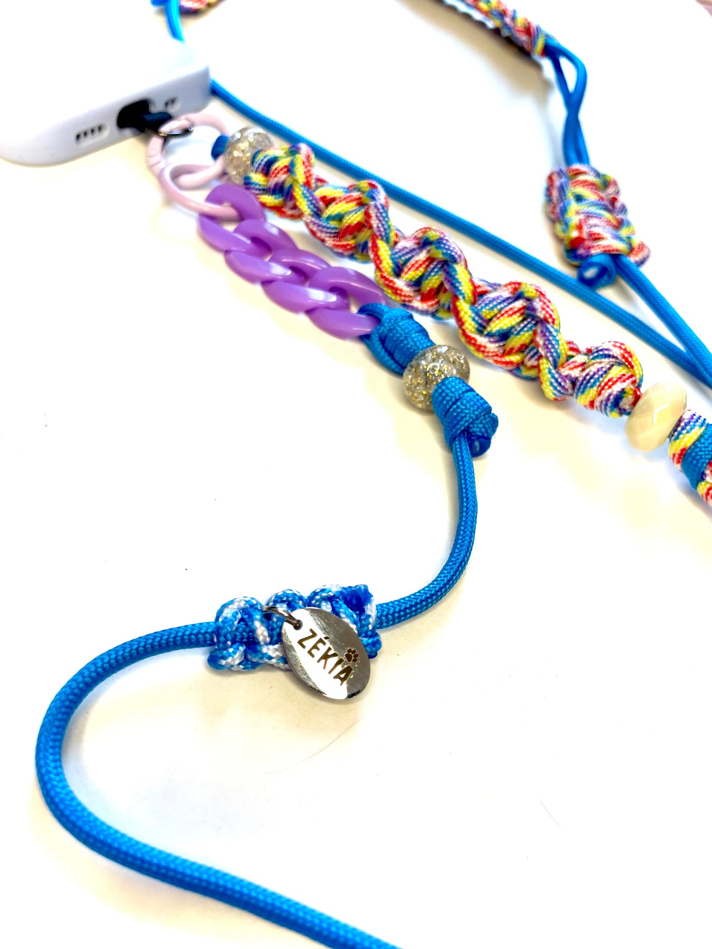 Cordon de telephone paracorde fait main a Marseille - zekia accessoires artisanaux