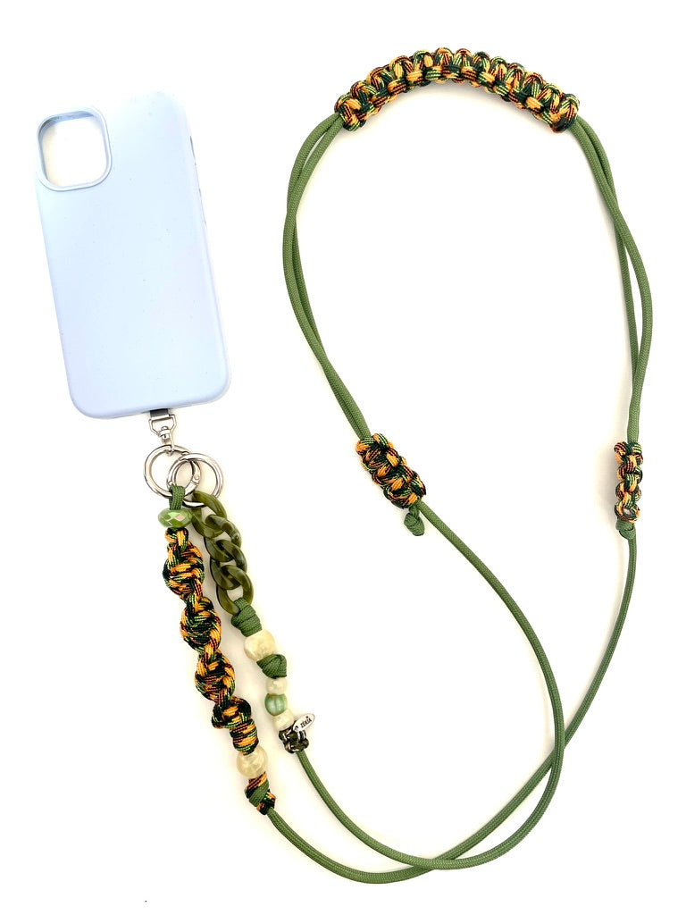 cordon telephone ajustable paracorde vert . accessoire smartphone. Pratique et stylé, fait main à Marseille