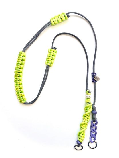 Cordon de telephone paracorde fait main a Marseille - zekia accessoires artisanaux