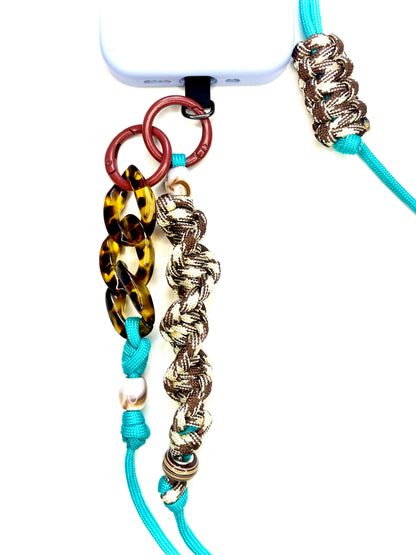 Cordon de telephone paracorde fait main a Marseille - zekia accessoires artisanaux