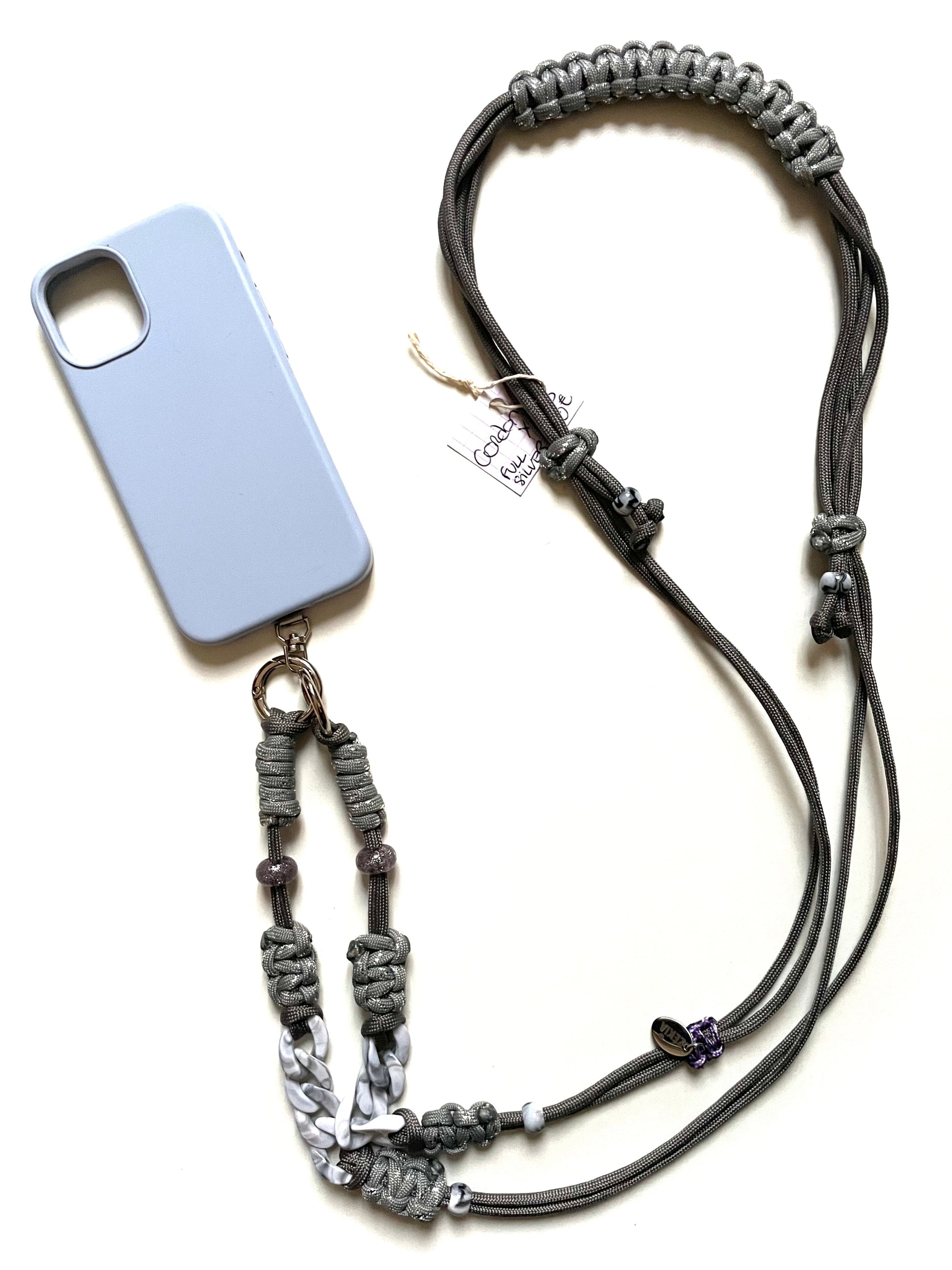 Cordon de telephone ajustable en paracorde fait main Marseille made in france gris argenté lanyard smartphone accessoire bijou