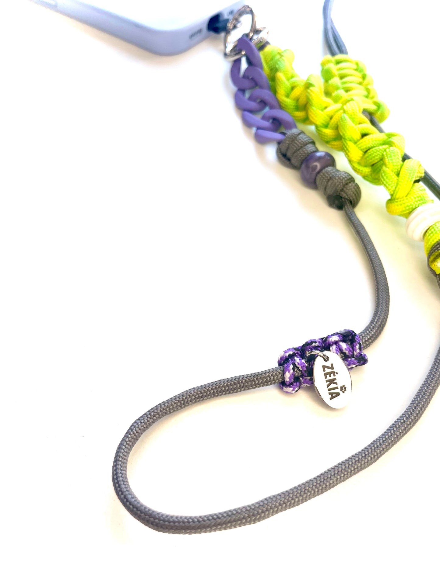 Cordon de telephone paracorde fait main a Marseille - zekia accessoires artisanaux