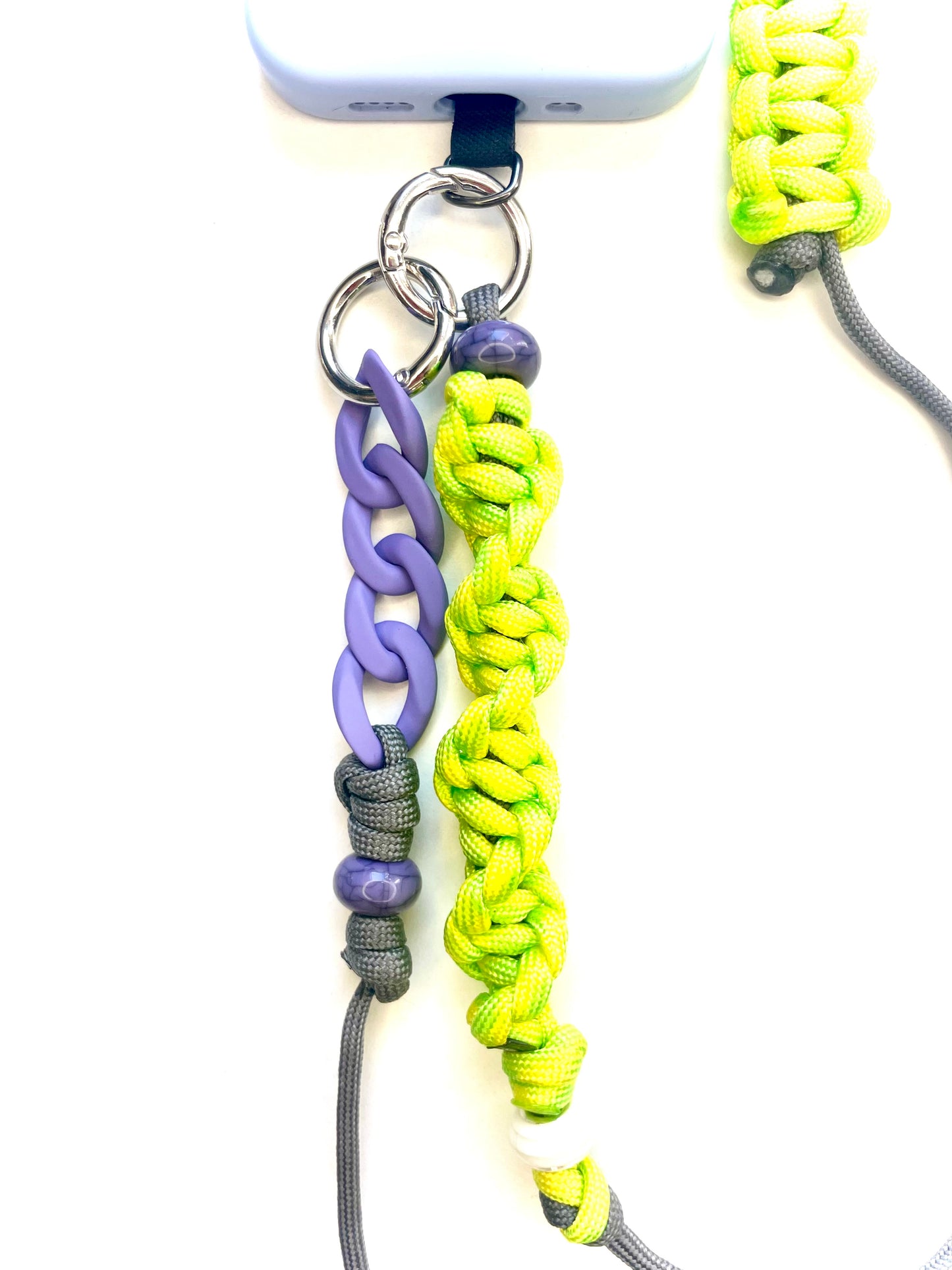 Cordon de telephone paracorde fait main a Marseille - zekia accessoires artisanaux