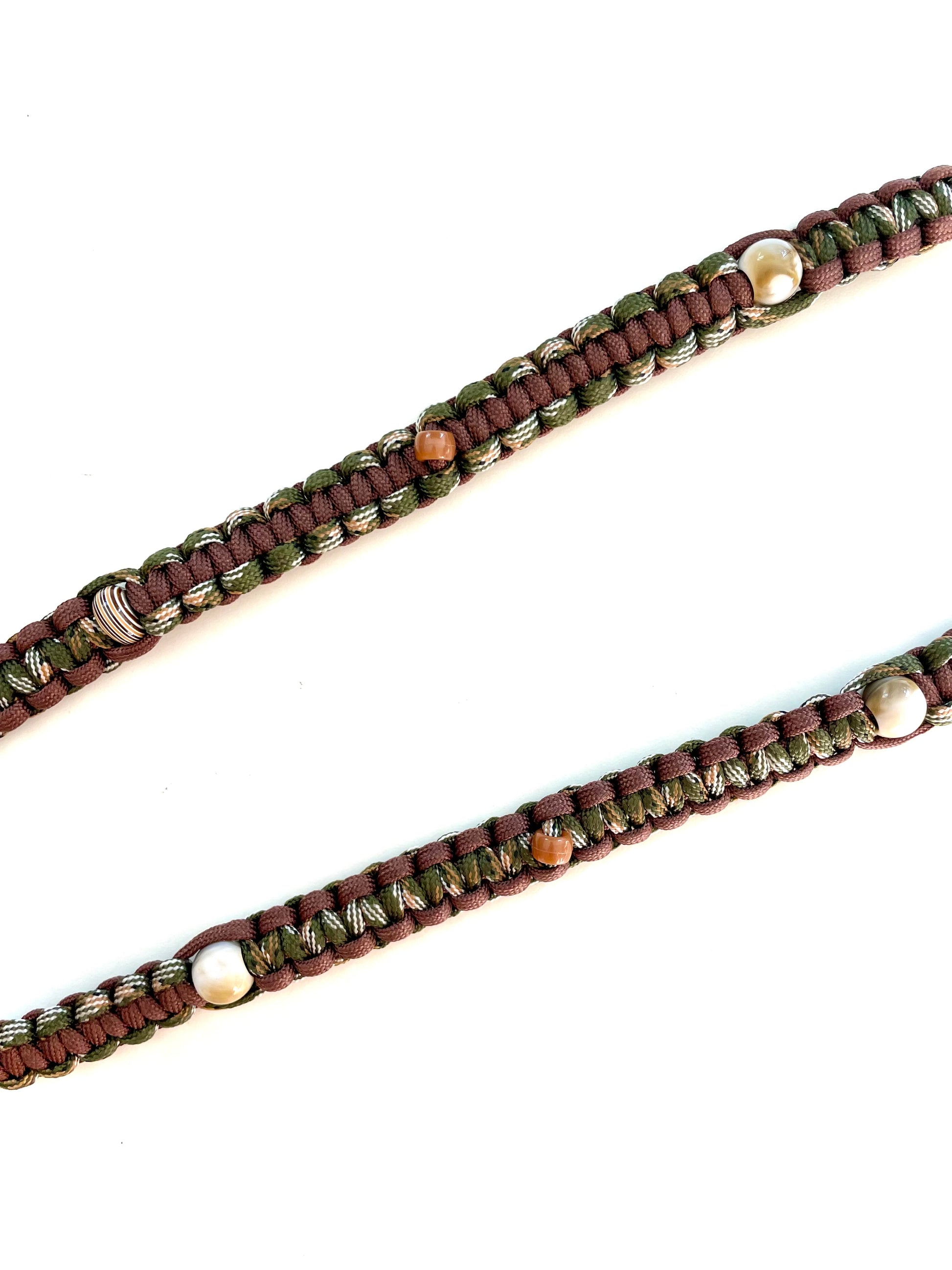 Laisse pour chien en paracorde faite main à Marseille - Zékia accessoires artisanaux