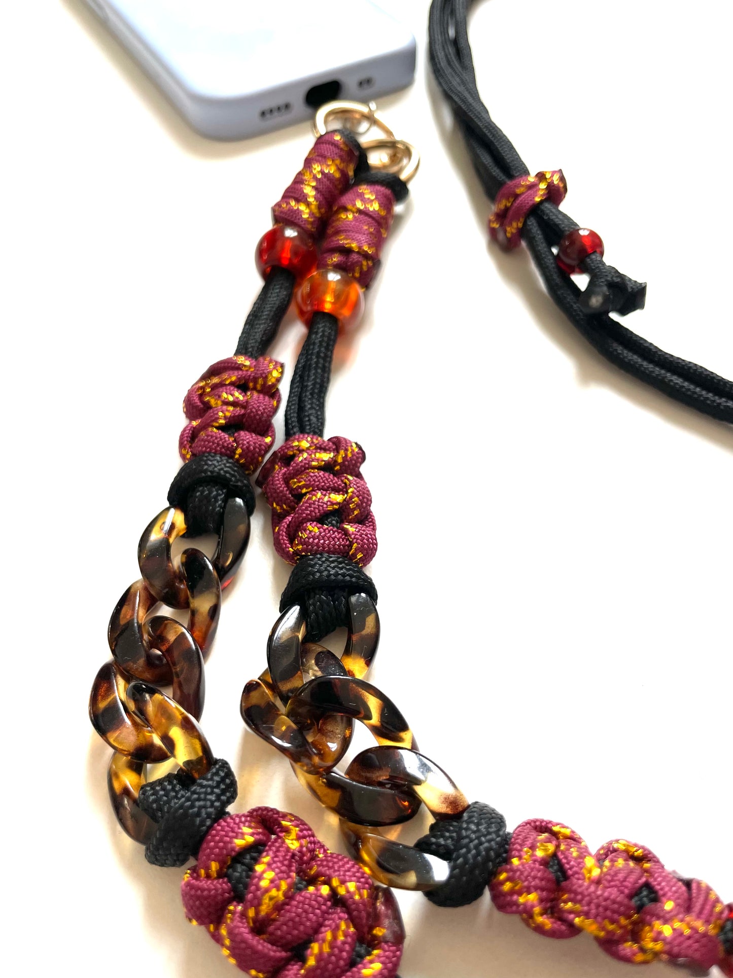 cordon telephone paracorde ajustable couleurs bordeaux dore noir fait main marseille made in france accessoire bijou idée cadeau lanyard smartphone